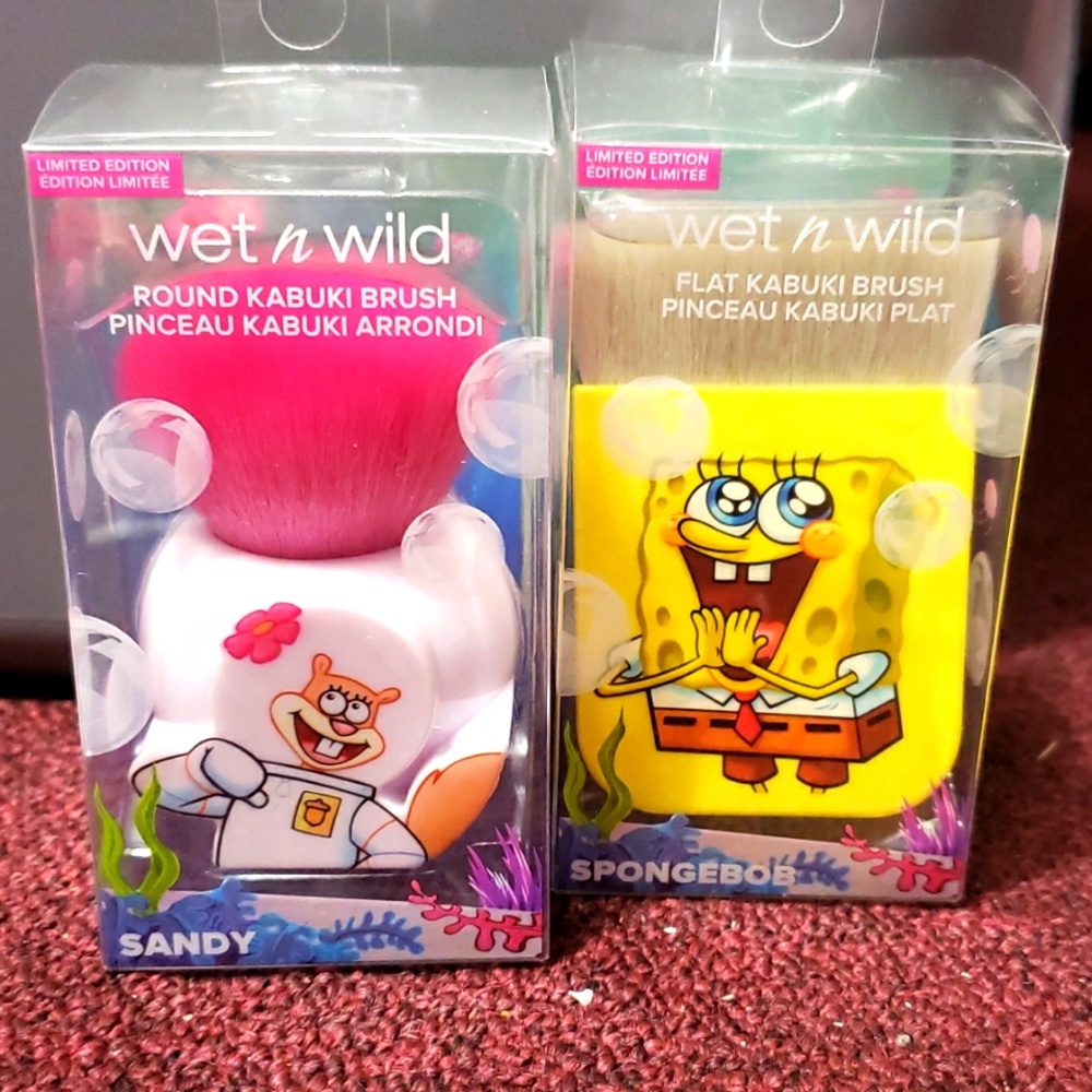 Sandy and Spongebob Kabuki brush-Wet n Wild